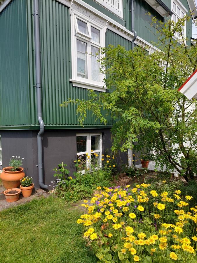 Old Charm Apartment - Keflavik Downtown Esterno foto
