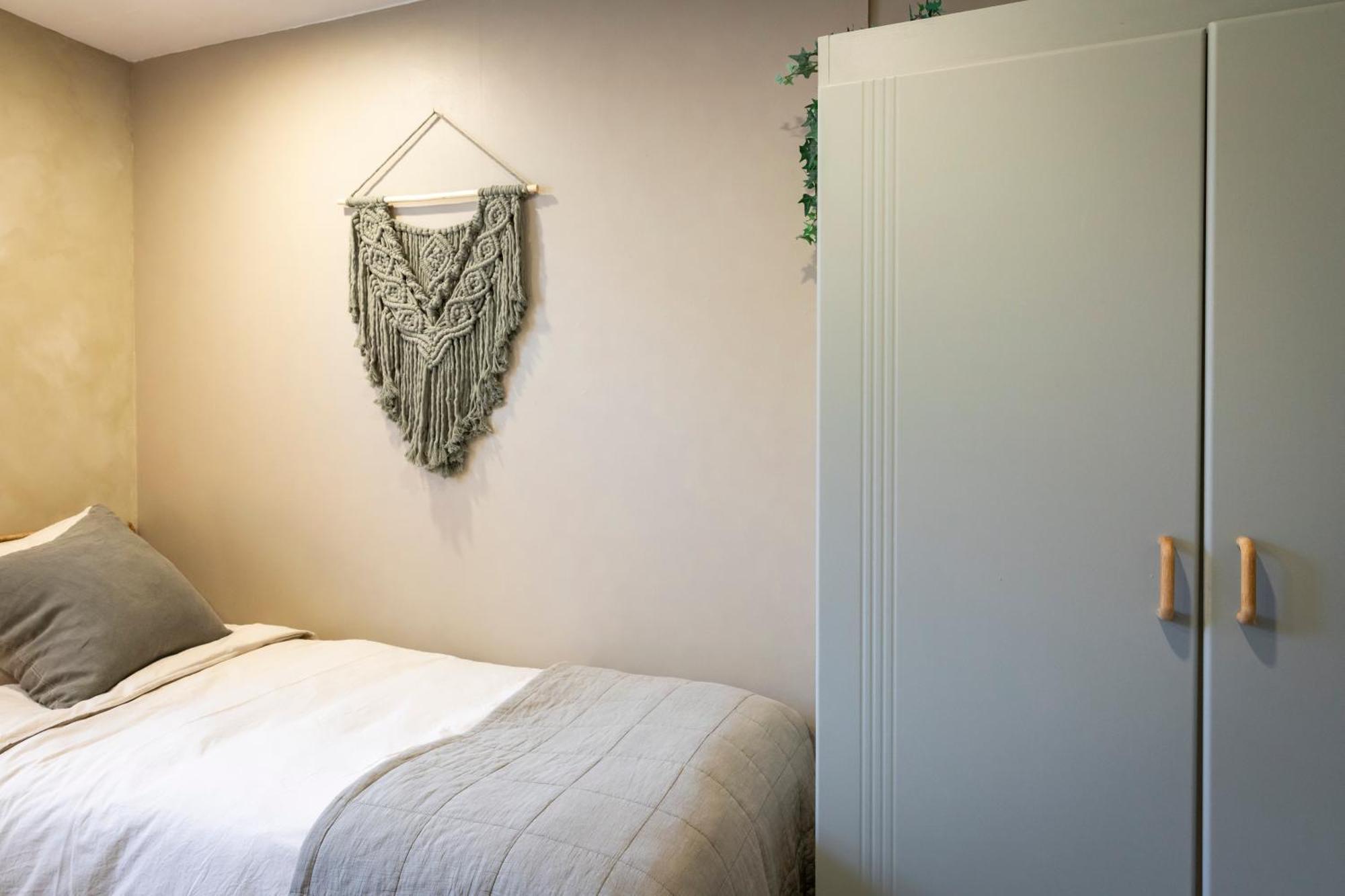 Old Charm Apartment - Keflavik Downtown Esterno foto